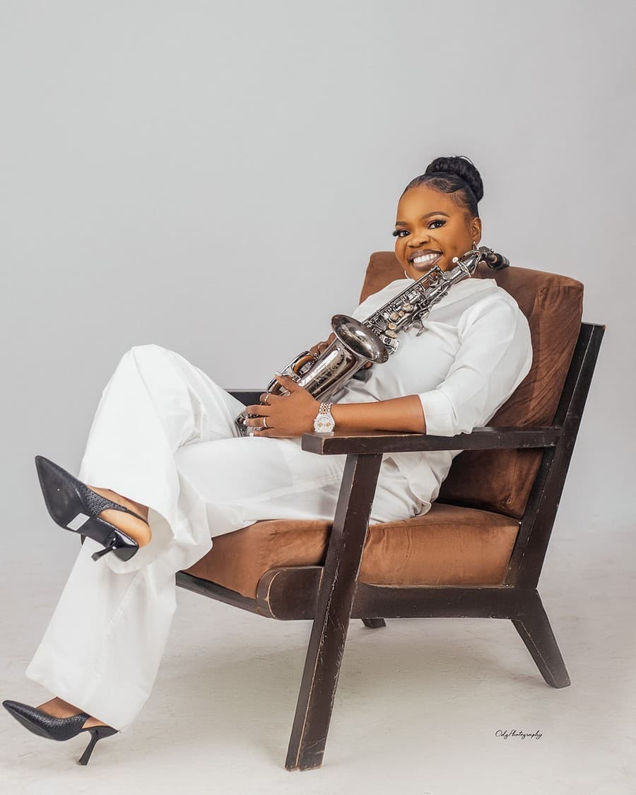 Funmisax seated portrait